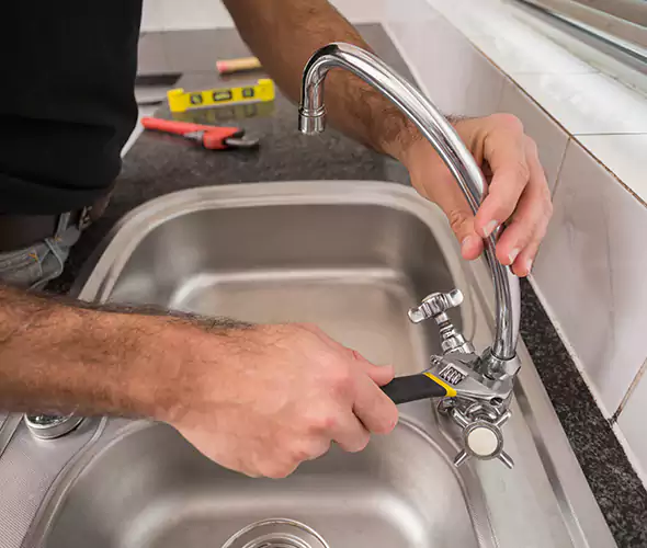 Local Experts for Faucet Repair in Wichita, KS:Schedule Affordable Faucet Repair Services with Us